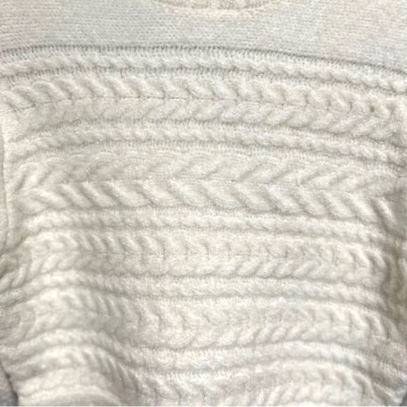 NEW For Love & Lemons Dominique Shoulder Pad Cable Knit Sweater Ivory Size S - Picture 12 of 15